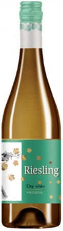Вино сортовое ординарное белое сухое "Рислинг" серия Иронсан 0,75 л. 8,5-12%